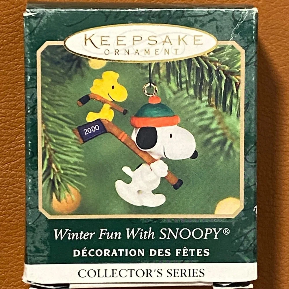 Vintage Hallmark Keepsake Winter Fun With Snoopy Woodstock Hockey Ornament 2000